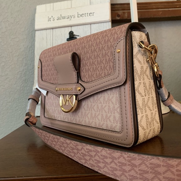 New Mk 💕 Jessie shoulder bag very unique - Picture 4 of 10